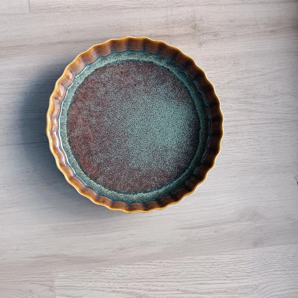 New Ceramic Fluted Round Baking Serving Dish Seamist Glaze Brown Blue 9